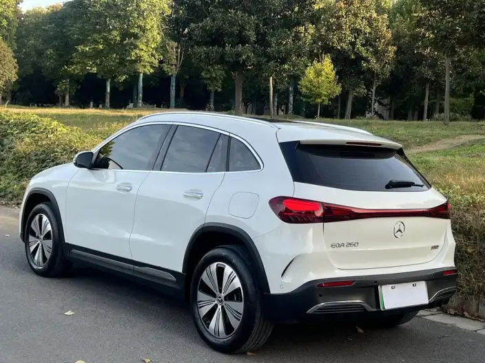 Mercedes-Benz EQA 2025 Model EQA 260