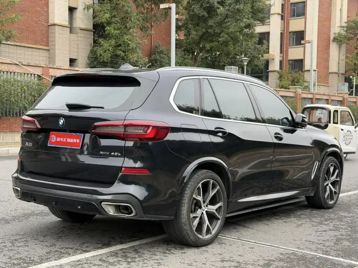 BMW X5 2022 Model Facelift xDrive 40Li M Sports Set