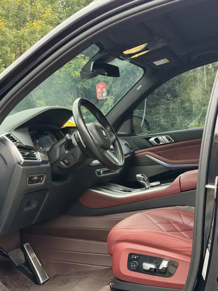 BMW X5 2022 Model Facelift xDrive 40Li M Sports Set – фото 10