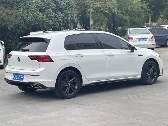 Volkswagen Golf 2023 Model Facelift 280TSI DSG R-Line Lite – фото 6
