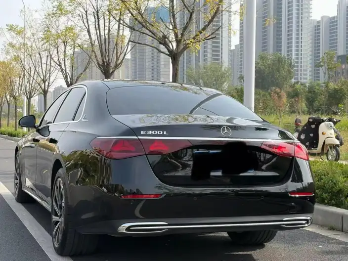 Mercedes-Benz E-Class 2024 Model Facelift E 300 L Fashion Model sedan – фото 5