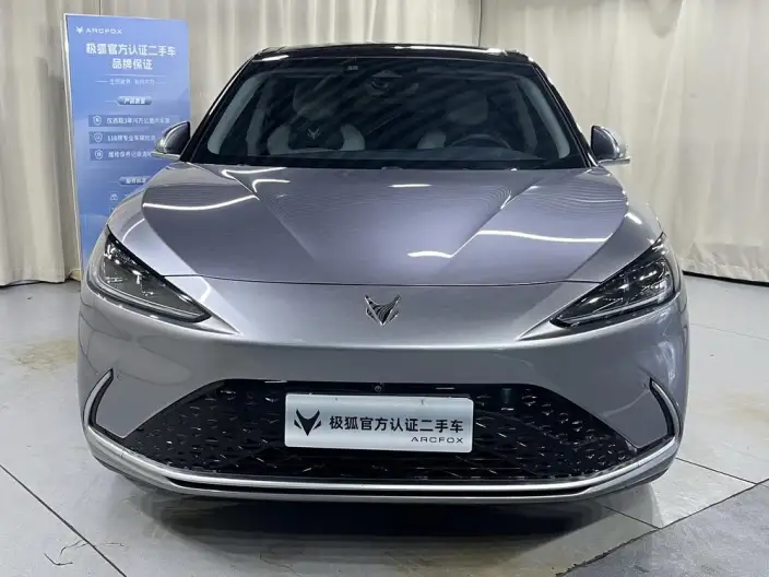 Arcfox α-S 2022 Model 708S+ 160kW