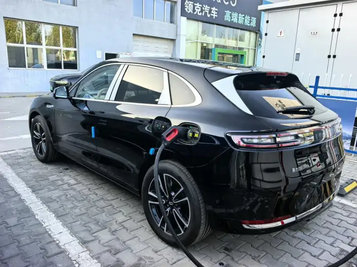 Aito M5 2025 Model Extended Range Ultra Rear Drive Edition