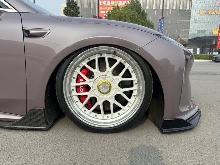 NIO ET5T 2024 Model 75kWh – фото 8