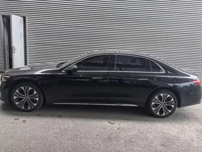 Mercedes-Benz E-Class PHEV 2024 Model E 350 e L sedan