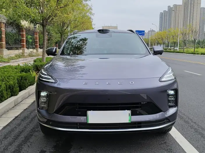 EXEED ET5 2026 Model 210 LiDAR Zhizun Edition – фото 2
