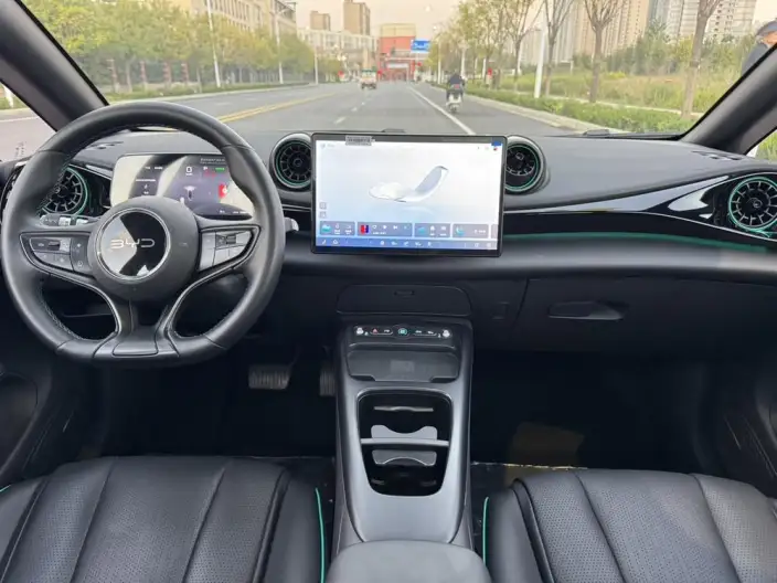 BYD Dolphin 2025 Model Smart Driving Edition 410KM Fashion Edition – фото 7