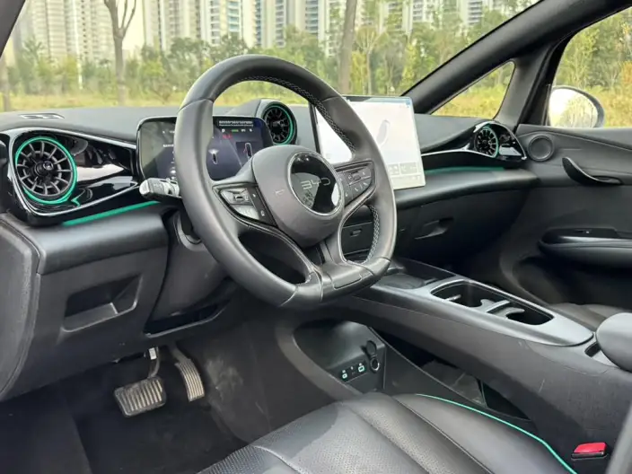 BYD Dolphin 2025 Model Smart Driving Edition 410KM Fashion Edition – фото 9