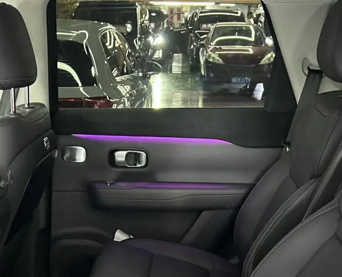 Leapmotor C16 2026 Model EV Edition 580 Exclusive Edition 6 seat – фото 6