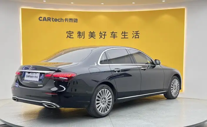 Mercedes-Benz E-Class 2022 Model E 300 L Luxury Model sedan – фото 7
