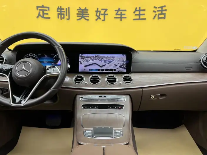 Mercedes-Benz E-Class 2022 Model E 300 L Luxury Model sedan – фото 10