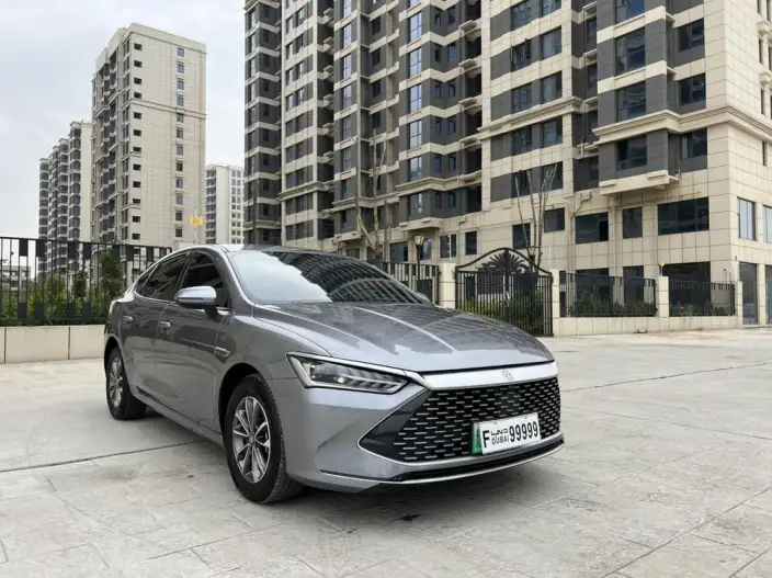 BYD Qin PLUS DM 2025 Model Smart Driving Edition DM-i 55KM Leading Model – фото 3