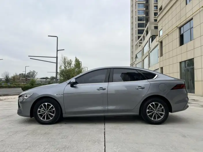BYD Qin PLUS DM 2025 Model Smart Driving Edition DM-i 55KM Leading Model – фото 4