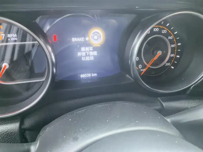 Jeep Wrangler 2021 Model 2.0T 80th Anniversary Memorial Edition – фото 9