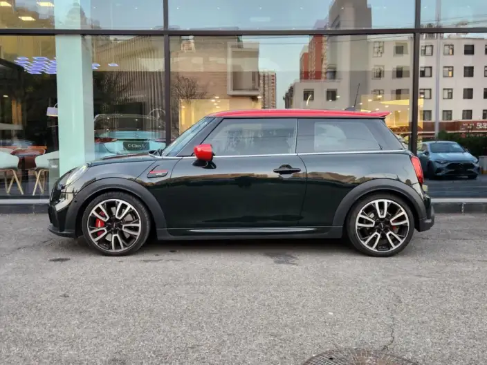 MINI JCW 2023 Model 2.0T JOHN COOPER WORKS ALL-IN – фото 3