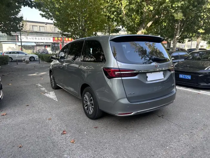 Buick GL8 2023 Model Business class 2.0T Comfort Model – фото 3