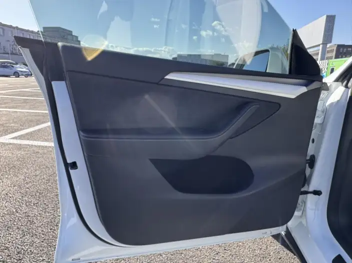 Model Y 2022 Model Performance High performance All-wheel drive version – фото 8