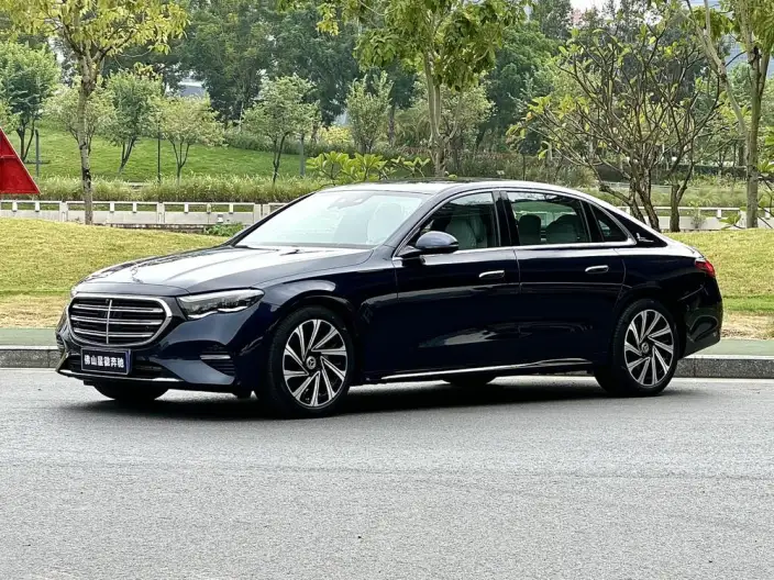 Mercedes-Benz E-Class 2024 Model E 300 L Noble Model sedan – фото 1