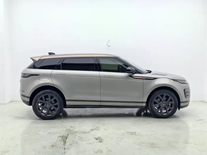 Range Rover Evoque 2023 Model Aurora L 249PS Collins Bronze Special Edition – фото 8