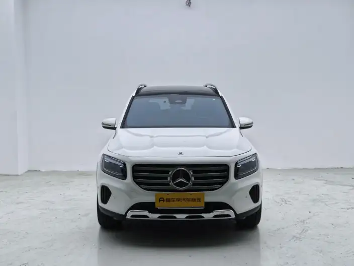 Mercedes-Benz GLB 2024 Model GLB 220 Dynamic Model – фото 2