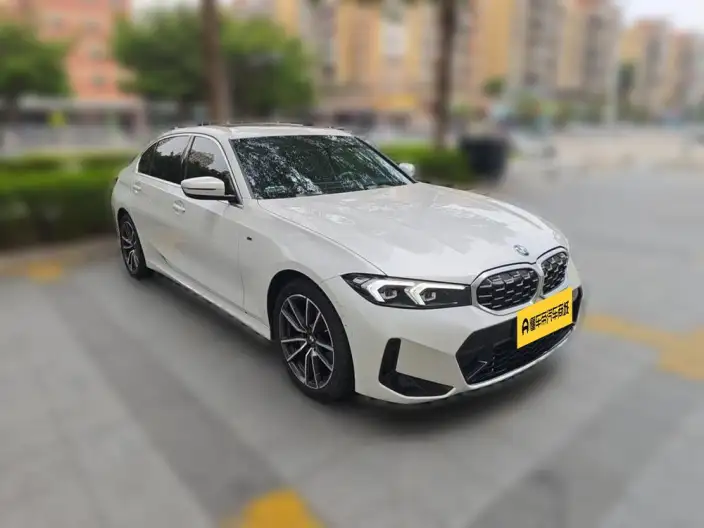 BMW 3 Series 2023 Model 325Li M Sports Set – фото 3