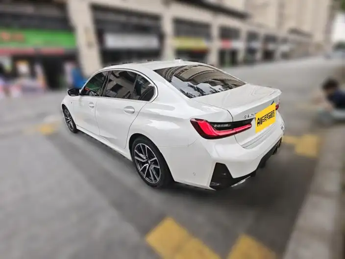 BMW 3 Series 2023 Model 325Li M Sports Set – фото 4