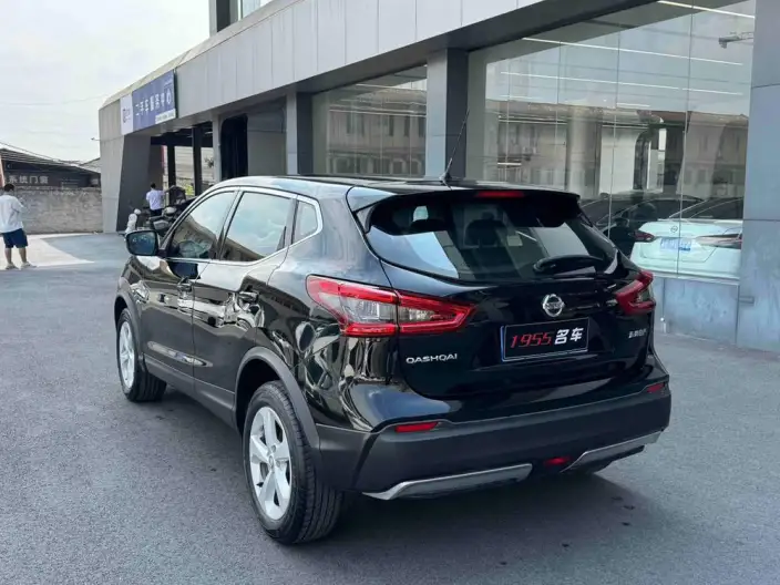Nissan Qashqai 2022 Model 2.0L XV Smart Edition