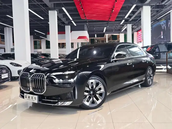BMW 7 Series 2023 Model 740Li Exclusive Model Luxury Set – фото 1