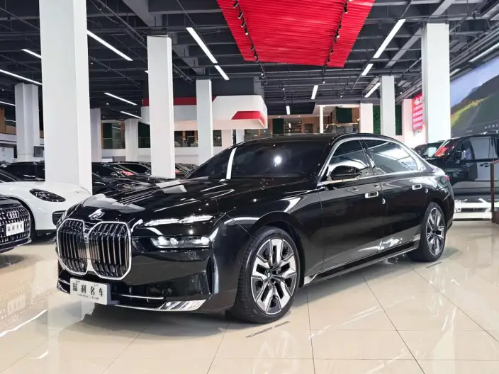 BMW 7 Series 2023 Model 740Li Exclusive Model Luxury Set – фото 8