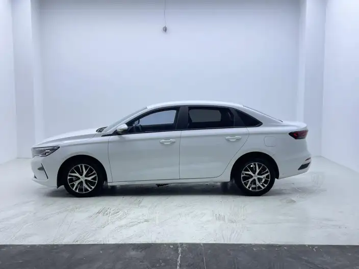 Geely Emgrand 2023 Model No. 4 Gen Champion Edition 1.5L CVT Luxury Model – фото 4