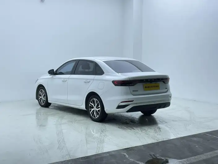 Geely Emgrand 2023 Model No. 4 Gen Champion Edition 1.5L CVT Luxury Model – фото 5
