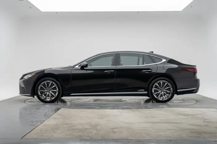 Lexus LS 2021 Model 500h Superior Edition
