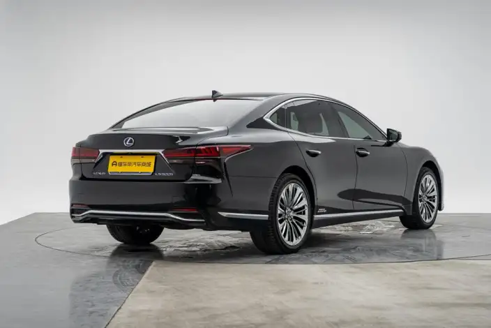 Lexus LS 2021 Model 500h Superior Edition – фото 7
