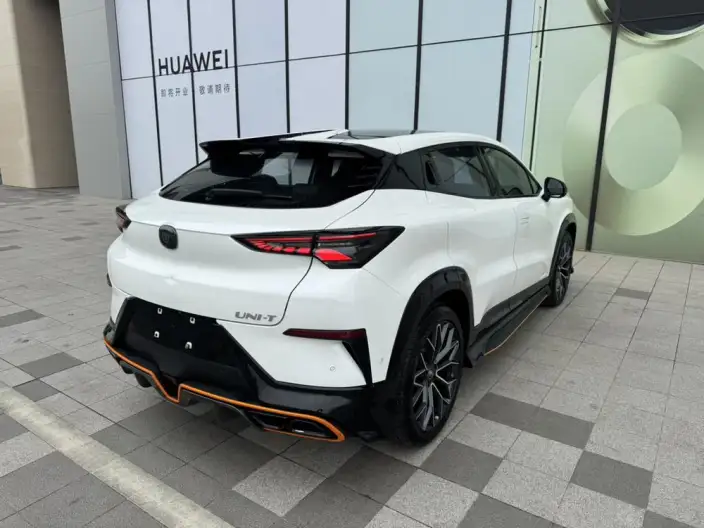 Changan UNI-T 2022 Model 1.5T Sports Edition Flagship Model – фото 7