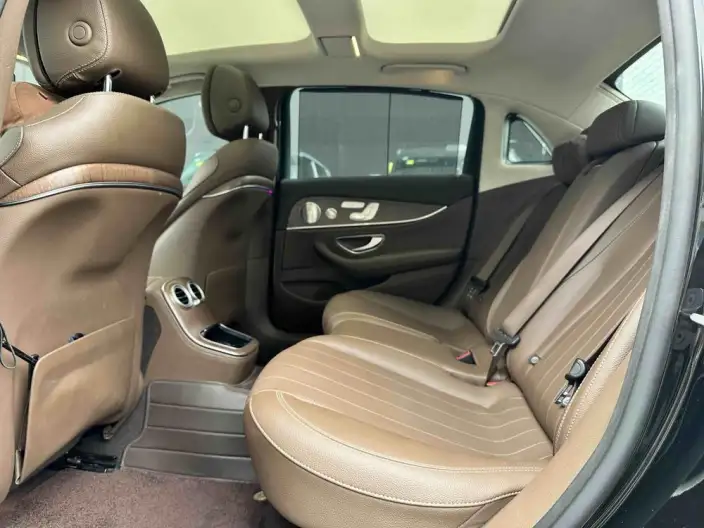 Mercedes-Benz E-Class 2023 Model Facelift E 300 L Luxury Model sedan – фото 9