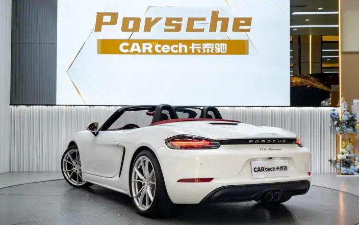 Porsche 718 2020 Model Boxster 2.0T