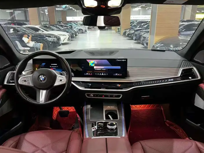 BMW X5 2023 Model xDrive40Li M Sports Night Set – фото 9