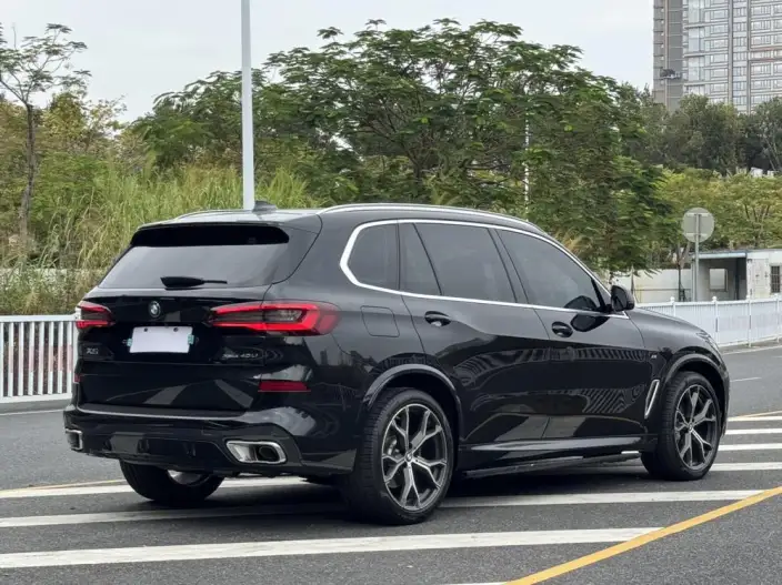 BMW X5 2022 Model xDrive 40Li M Sports Set – фото 6