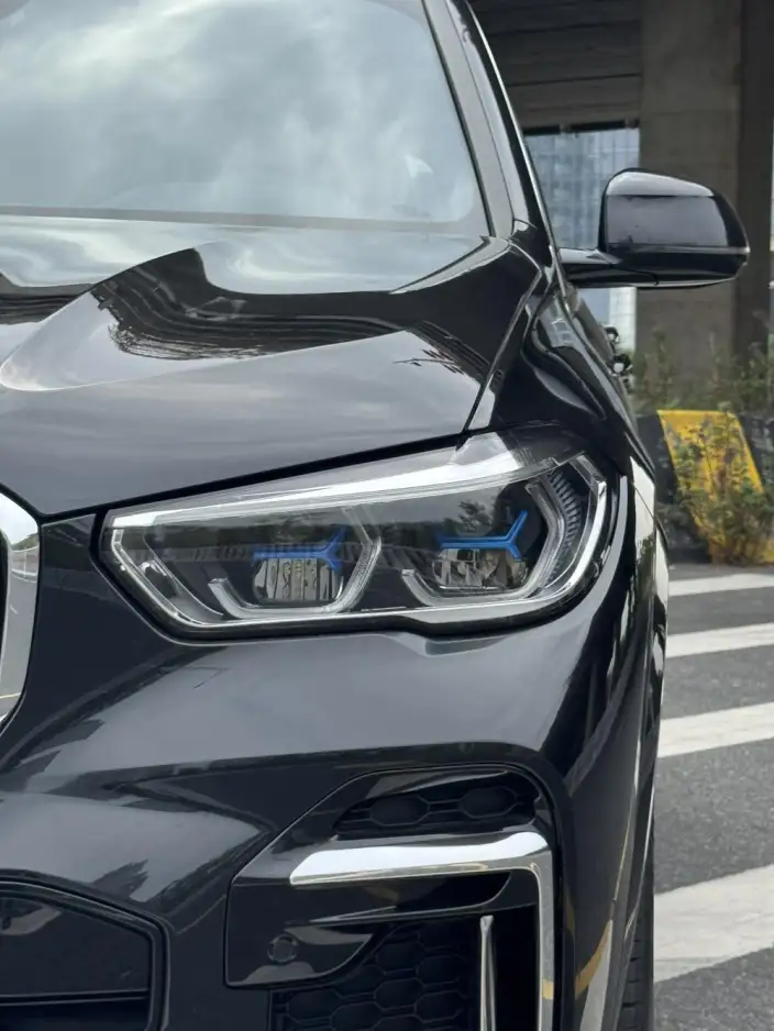 BMW X5 2022 Model xDrive 40Li M Sports Set – фото 8
