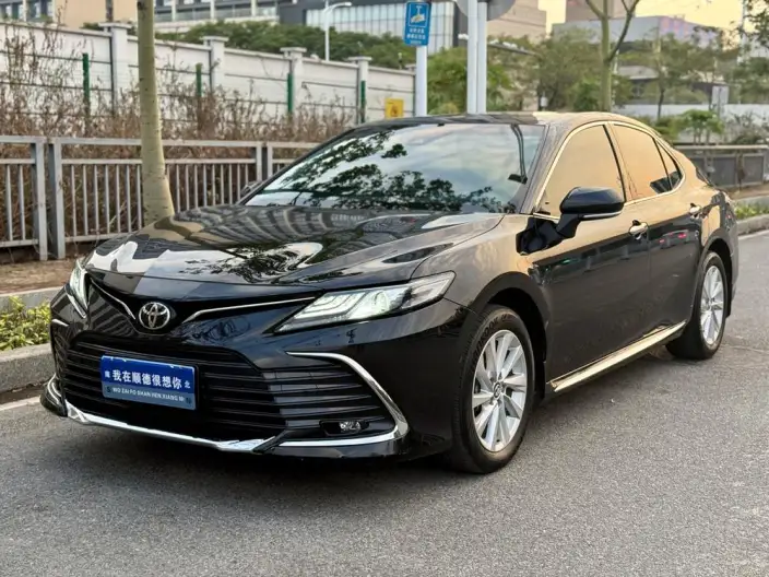 Toyota Camry 2023 Model 2.0G Deluxe Edition – фото 1