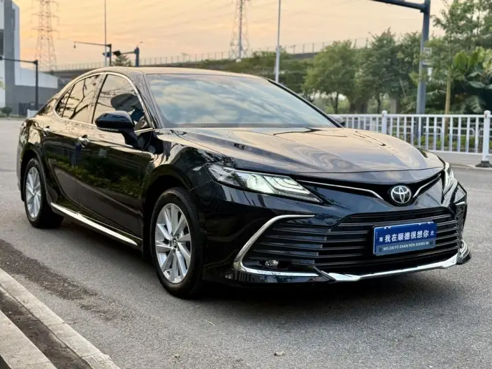 Toyota Camry 2023 Model 2.0G Deluxe Edition – фото 3