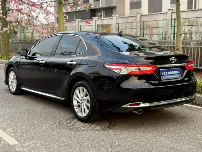 Toyota Camry 2023 Model 2.0G Deluxe Edition – фото 5