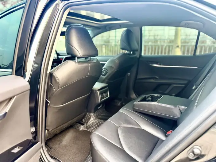Toyota Camry 2023 Model 2.0G Deluxe Edition – фото 9