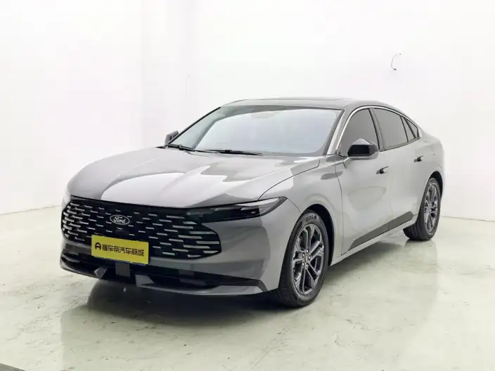 Ford Mondeo 2026 Model 2.0T EcoBoost Luxury Model