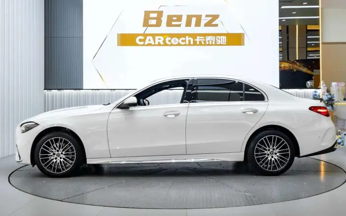Mercedes-Benz C-Class 2026 Model C 260 L Sports sedan – фото 3