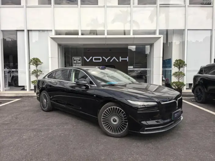Voyah Pursuit L 2026 Model 4WD Ultra – фото 3