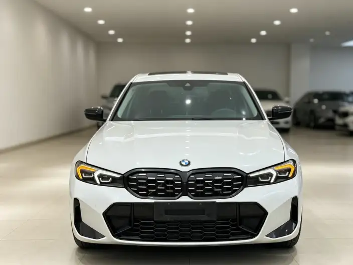 BMW 3 Series 2023 Model 325Li M Sports Night Set – фото 2