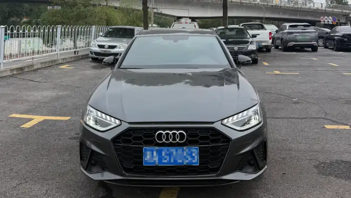 Audi A4 L 2023 Model 40 TFSI Luxury Dynamic Model – фото 2