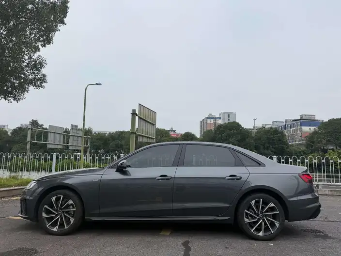 Audi A4 L 2023 Model 40 TFSI Luxury Dynamic Model – фото 3