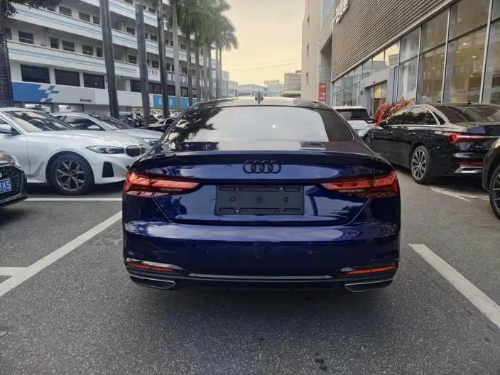 Audi A5 2022 Model Sportback 40 TFSI quattro Luxury Dynamic Model – фото 5